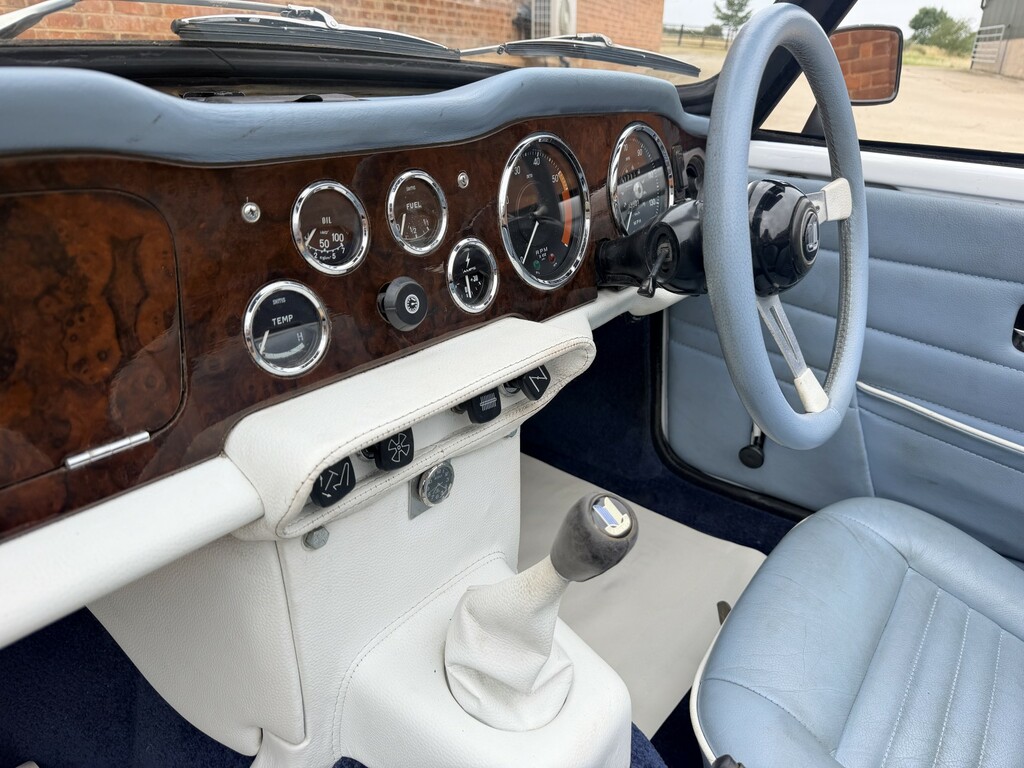 Triumph TR6 Tr6 Green #16