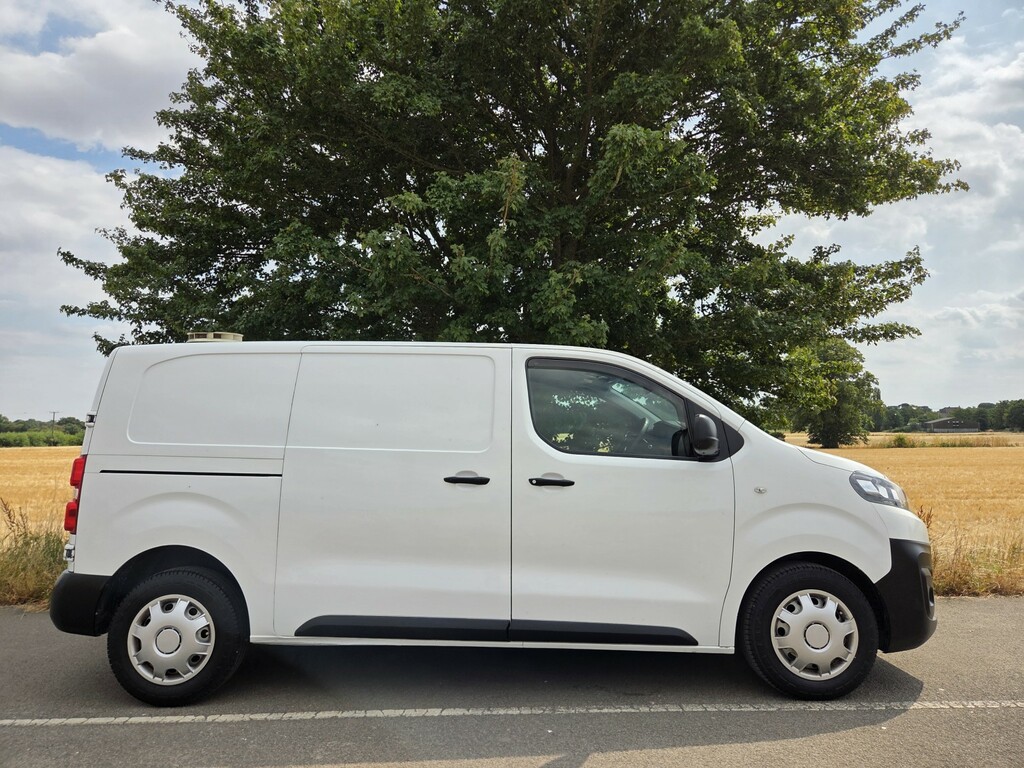 Citroen Dispatch 2.0 Bluehdi 1400 Enterprise M White #5