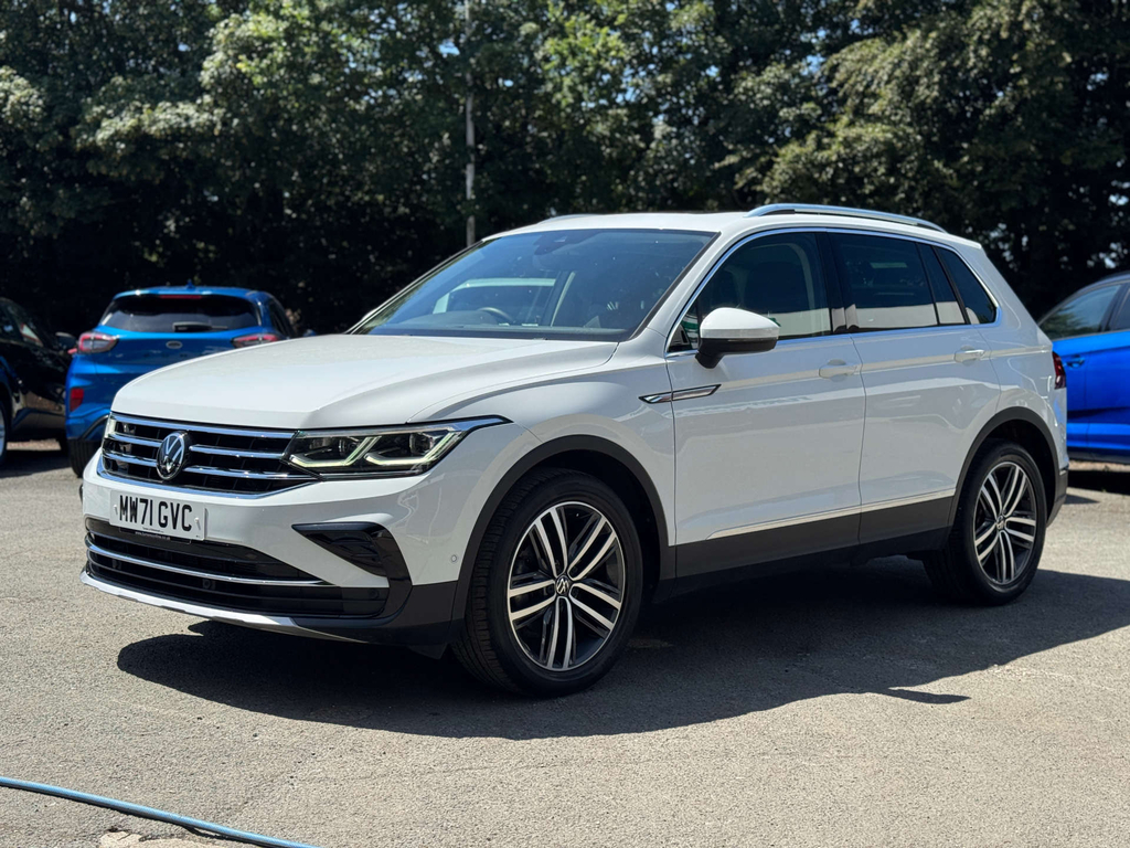 Volkswagen Tiguan 1.5L Elegance Dsg White #3