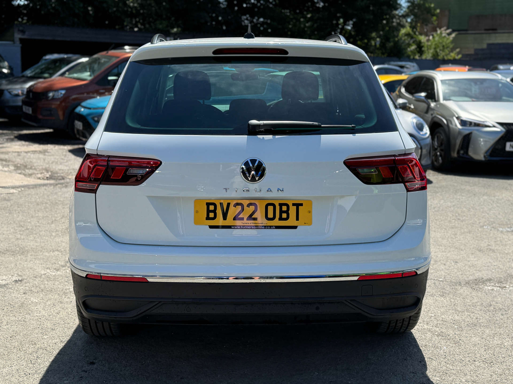 Volkswagen Tiguan 1.5L Life Dsg White #6