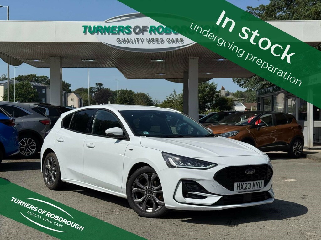 Ford Focus 1.5L Ecoblue St-line White