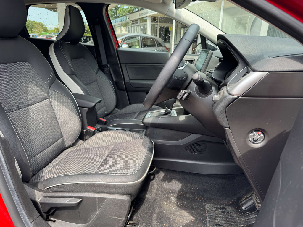 Renault Captur 1.6L E-tech Hybrid Techno Red #6