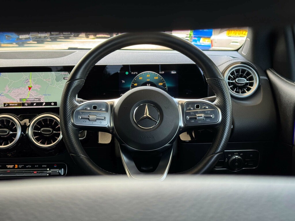 Mercedes-Benz B Class 1.3 136Ps B180 Sport Executive 7G Black #23