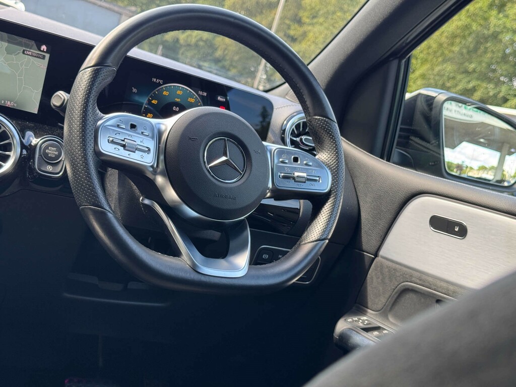 Mercedes-Benz B Class 1.3 136Ps B180 Sport Executive 7G Black #29