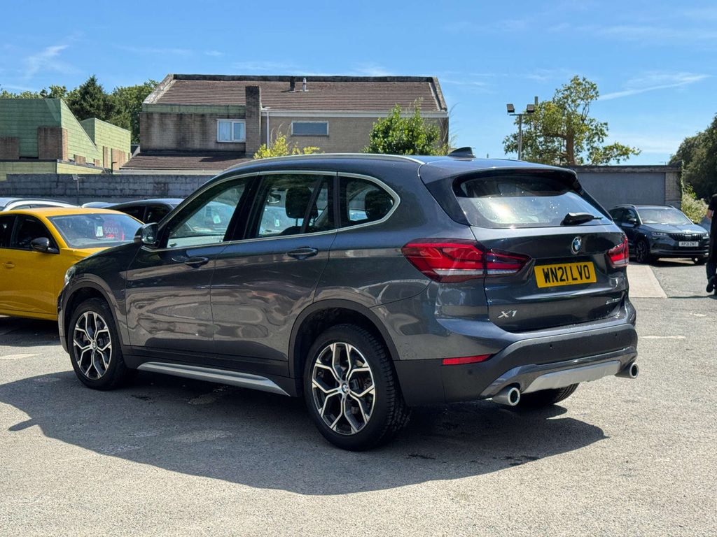 BMW X1 2.0L Sdrive20i Xline Dct Grey #4
