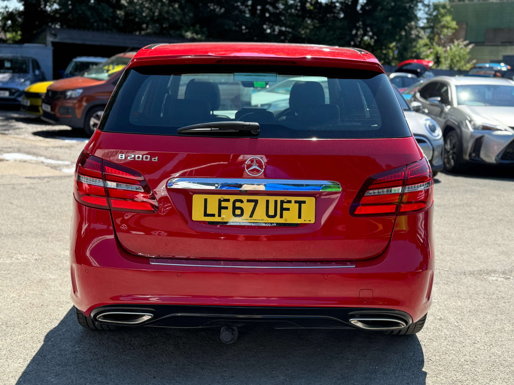 Mercedes-Benz B Class 2.1L B200d Amg Line Premium Plus 7G-dct Red #6