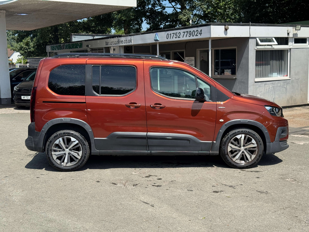 Peugeot Rifter 1.5L Bluehdi Gt Line #6