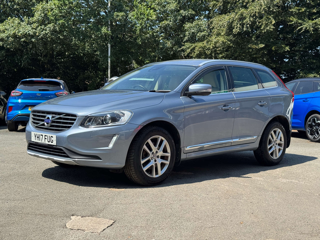Volvo XC60 2.4L D5 Se Lux Nav Awd Blue #3
