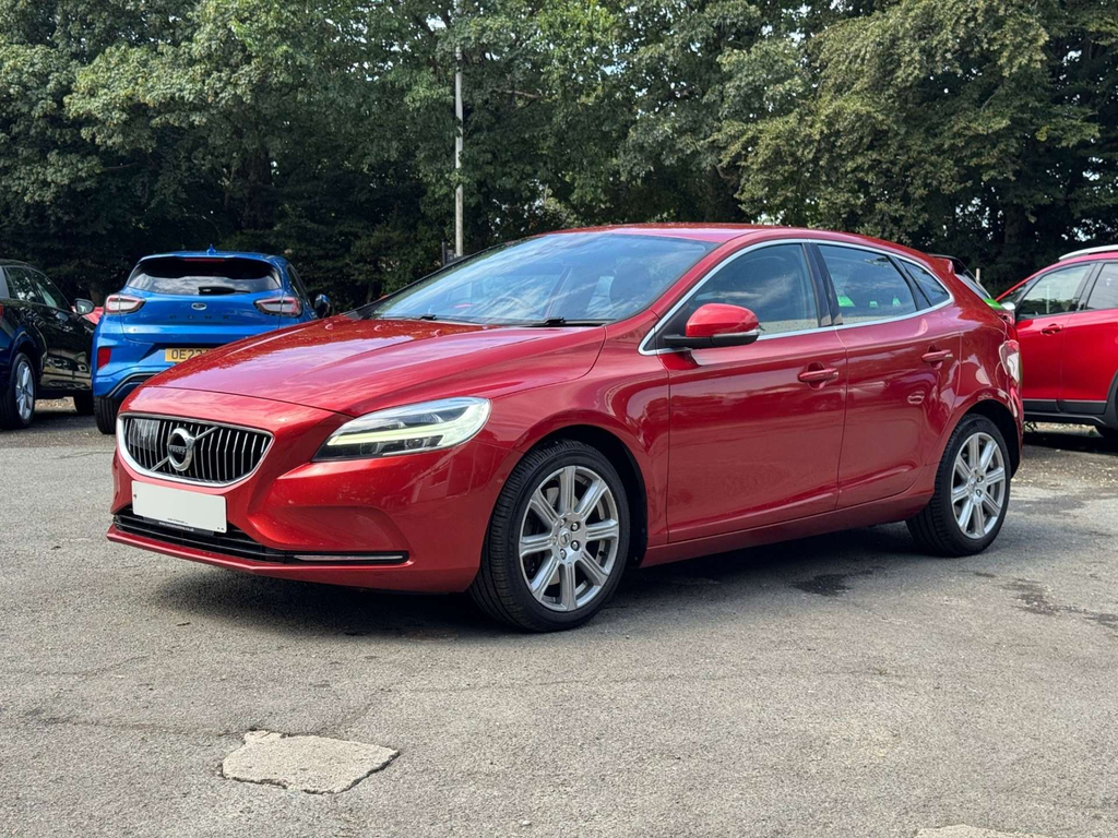 Volvo V40 1.5L T3 Inscription DK68HTY Red #6