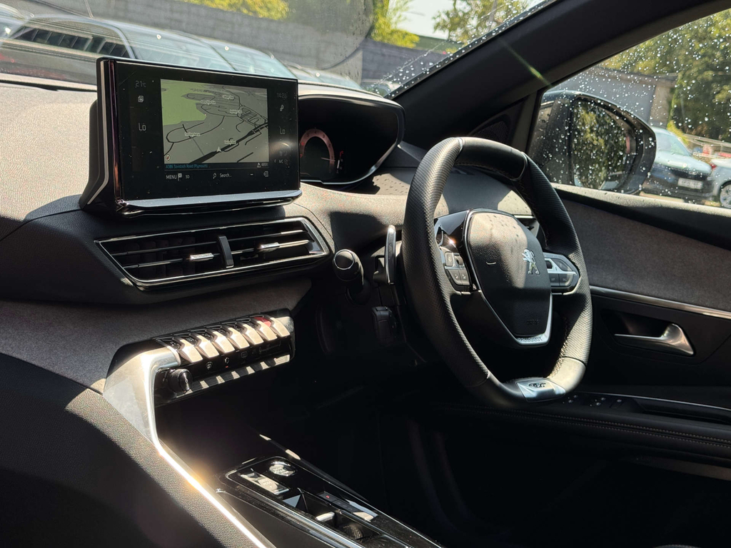 Peugeot 3008 1.2L Puretech Gt Black