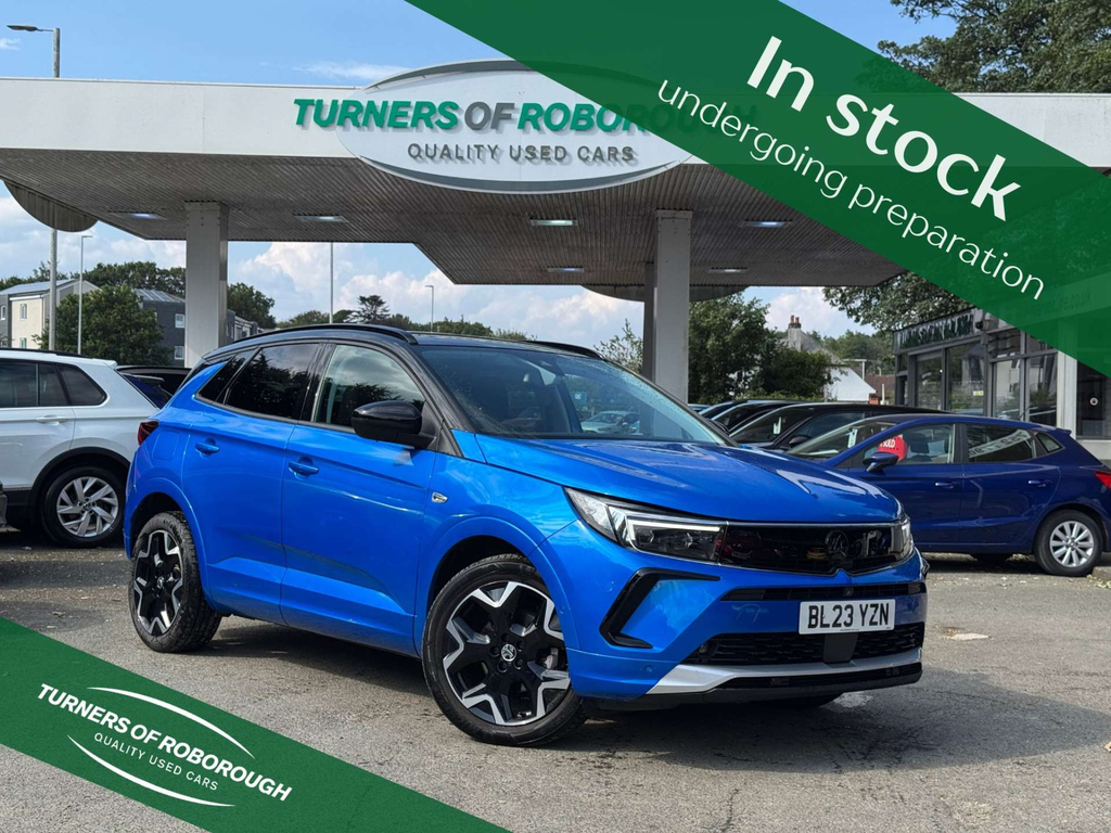 Vauxhall Grandland 1.2L Turbo Ultimate Blue