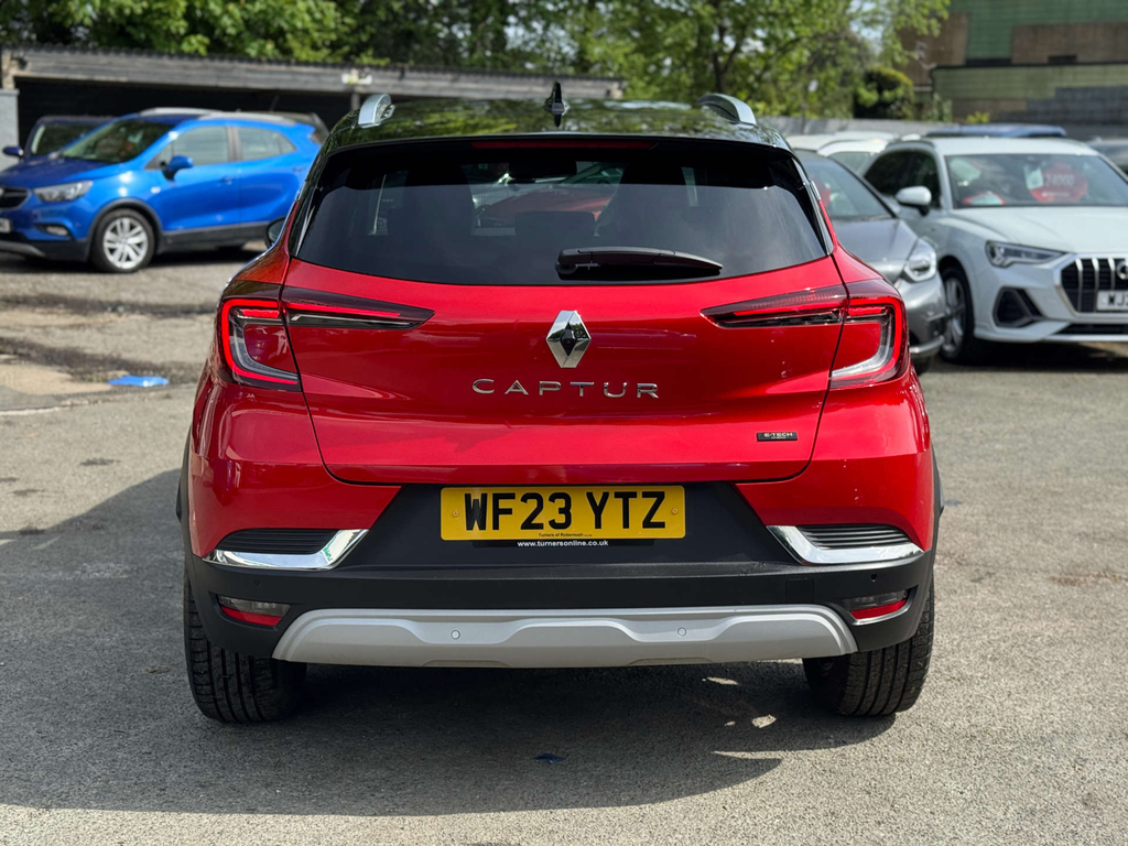 Renault Captur 1.6L E-tech Hybrid Techno Red #6