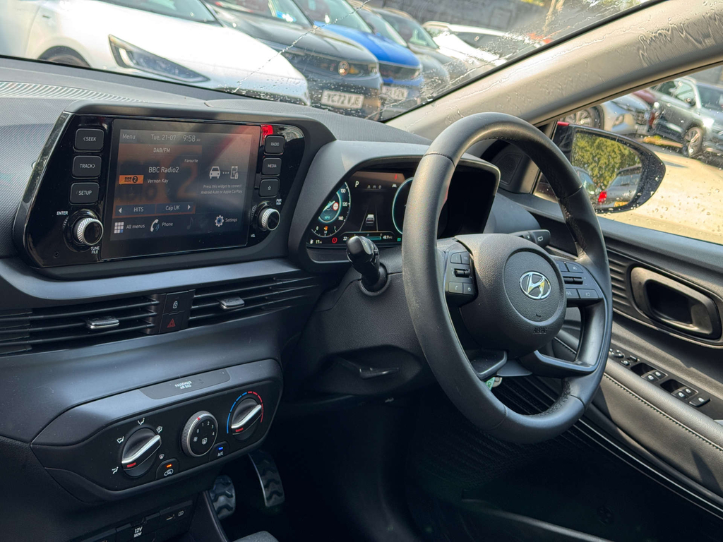 Hyundai Bayon 1.0L T-gdi Mhev Se Connect Dct Red #2