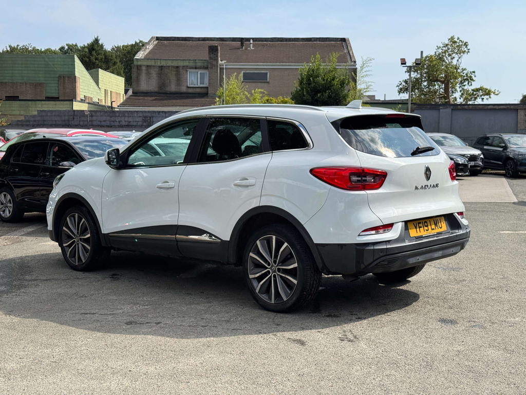 Renault Kadjar 1.3L Tce Iconic White #4