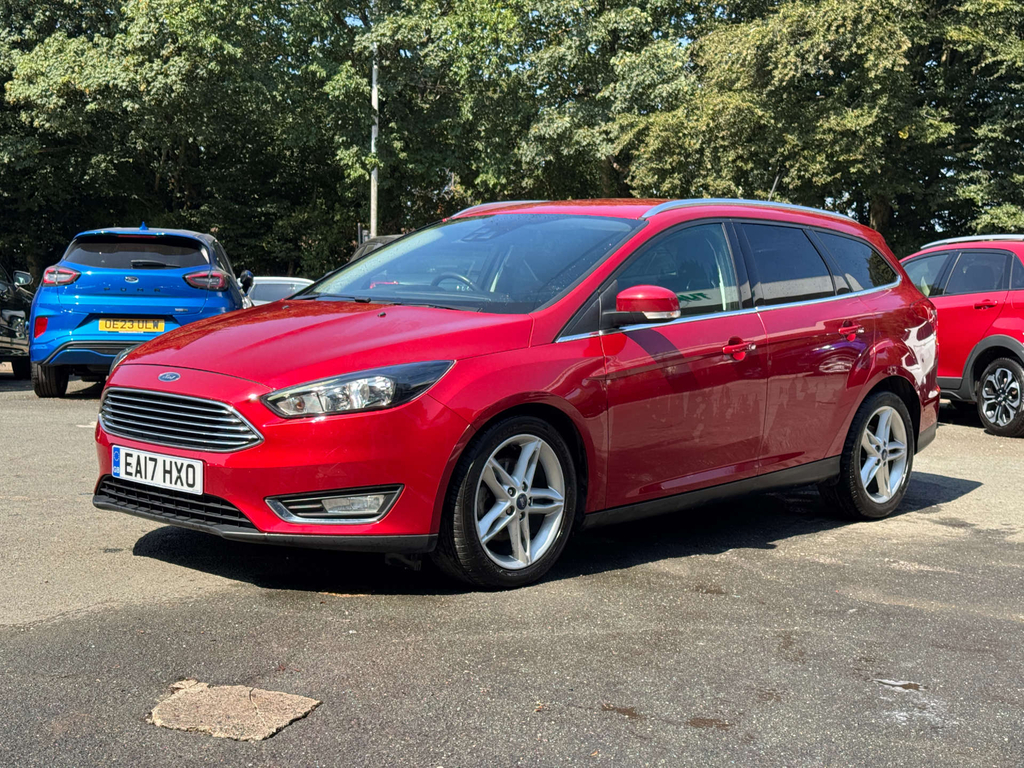 Ford Focus 2.0L Titanium Powershift Red #3