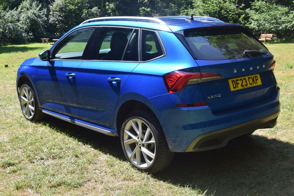Skoda Kamiq 1.5 Tsi Act Se L Executive Suv E Blue #5