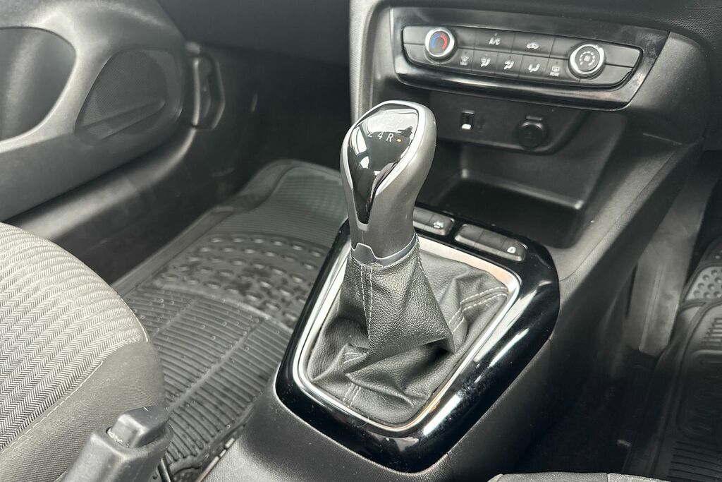 Vauxhall Corsa Vauxhall Corsa 1.2 Se Edition Hatchback Pet... Y999KLE #6