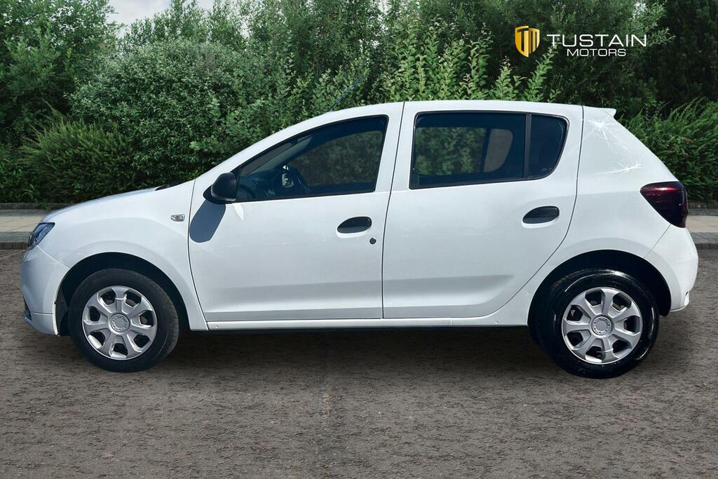Dacia Sandero Dacia Sandero 0.9 Tce Ambiance Hatchback Pe... White