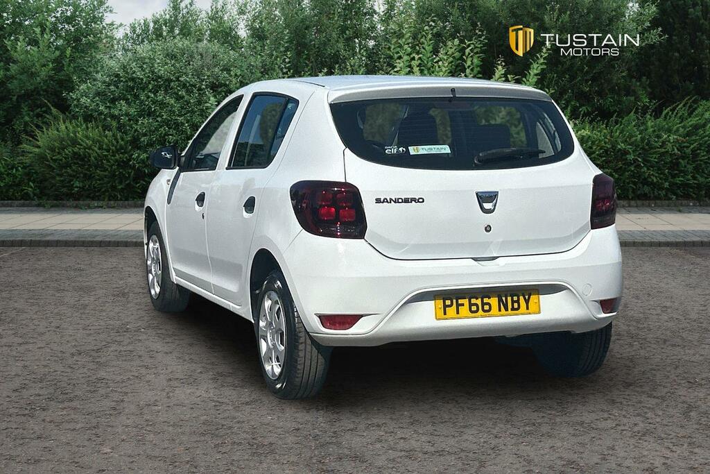 Dacia Sandero Dacia Sandero 0.9 Tce Ambiance Hatchback Pe... White #4