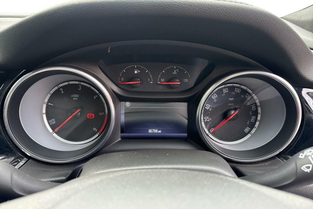 Vauxhall Insignia Vauxhall Insignia 2.0 Turbo D Blueinjection Sri... #4