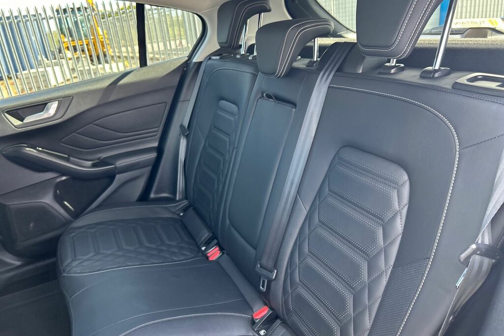 Ford Focus Focus St-line 1.0L Ecoboost 125Ps Mhev Fwd #22