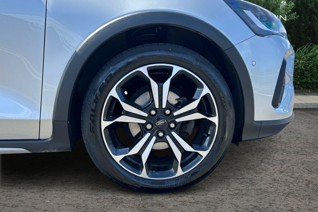 Ford Focus Focus St-line 1.0L Ecoboost 125Ps Mhev Fwd #3