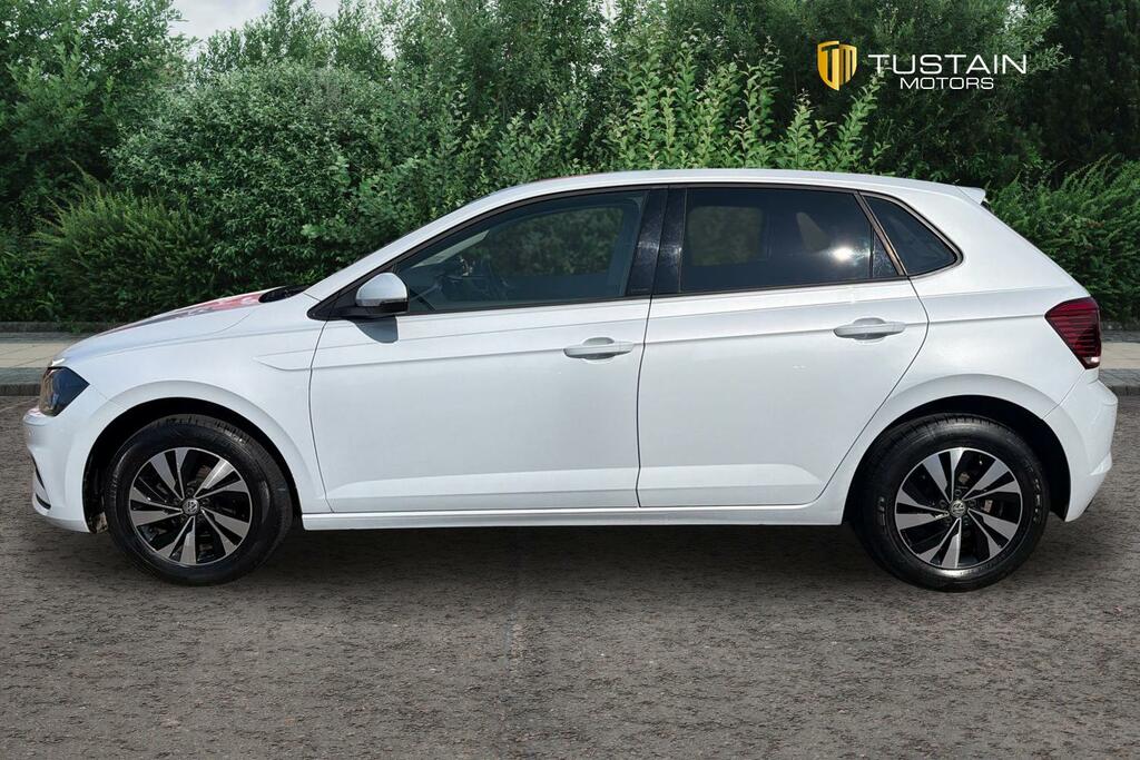 Volkswagen Polo Volkswagen Polo 1.0 Evo Match Hatchback Pet... Silver