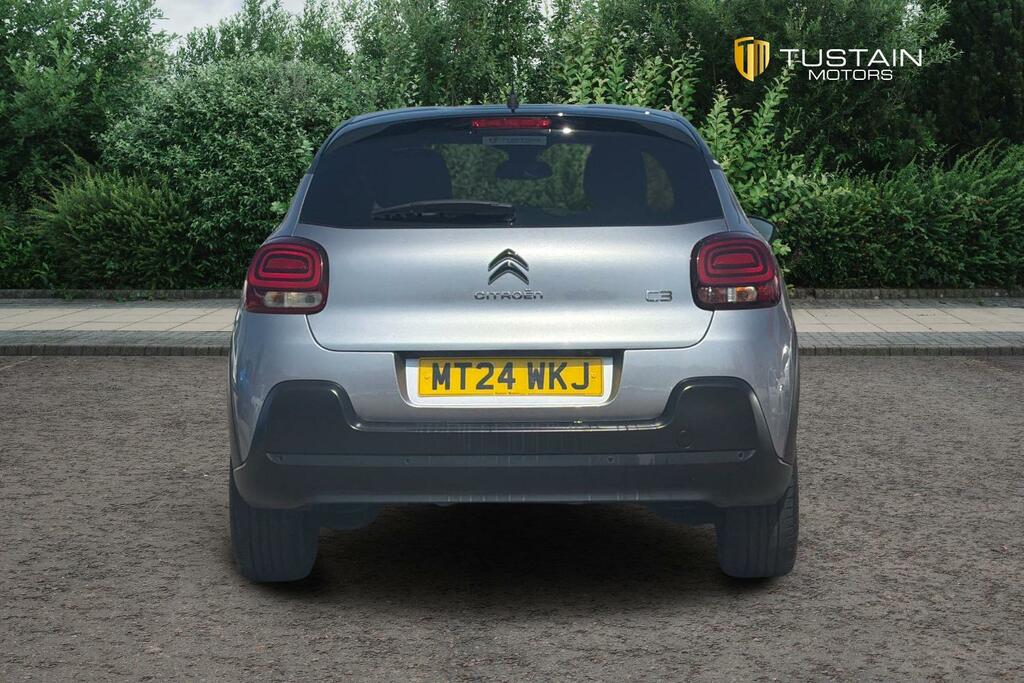 Citroen C3 Citroen C3 1.2 Puretech Max Hatchback Petro... MT24WKJ #3