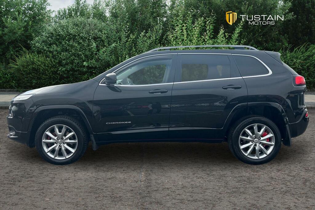 Jeep Cherokee Black #9