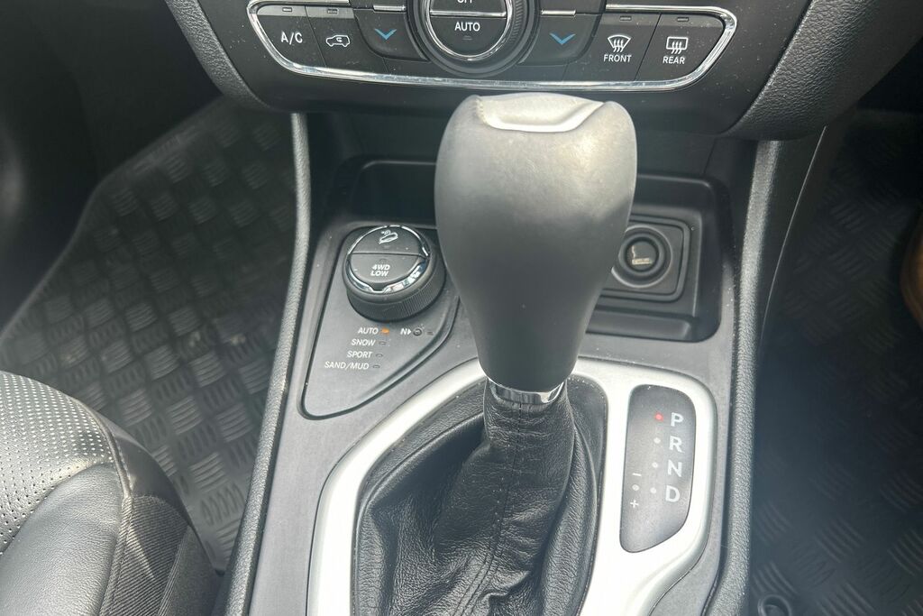 Jeep Cherokee Black #14