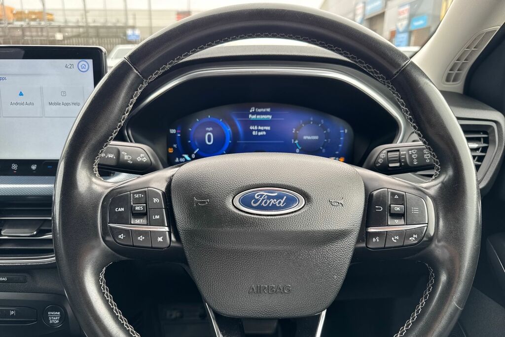 Ford Focus 1.0 Ecoboost Active X Black #27
