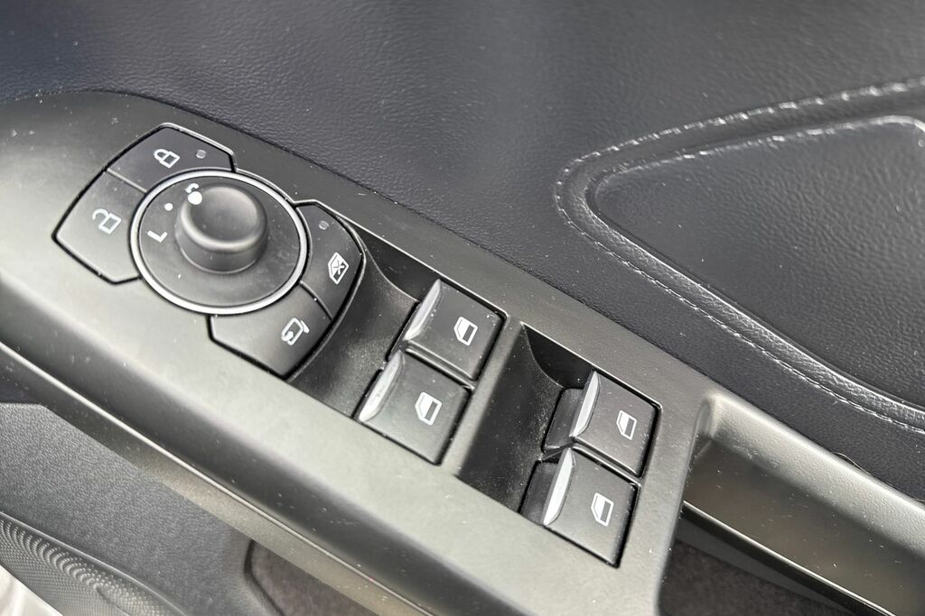 Ford Focus 1.0 Ecoboost Active X Black #18