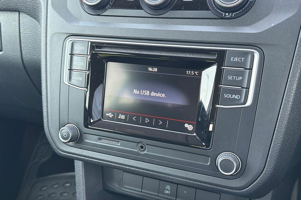 Volkswagen Caddy Maxi Life 2L Null Blue #25