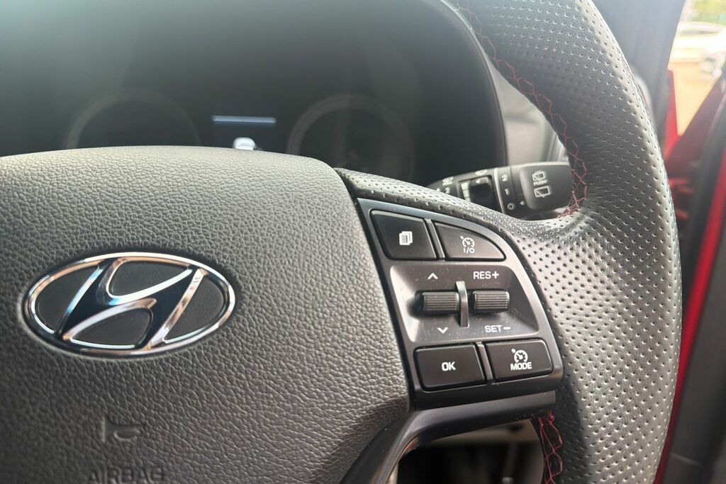 Hyundai Tucson Suv Silver #18
