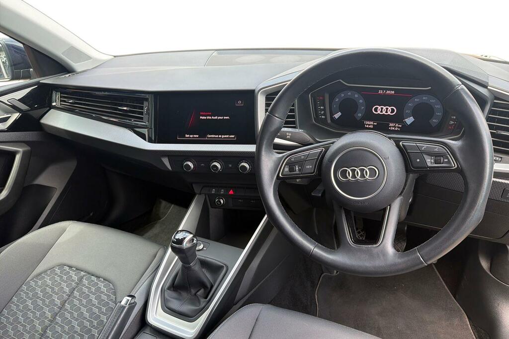 Audi A1 Audi A1 Sportback 1.0 Tfsi 25 Sport Sportback 5... Blue #4