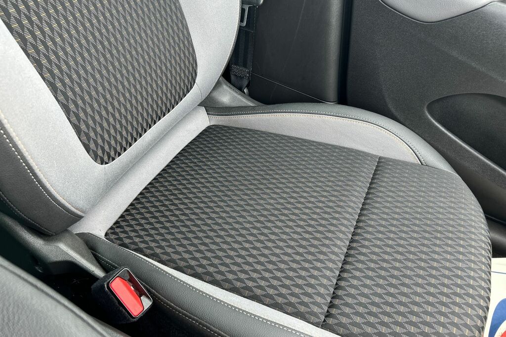 Vauxhall Crossland X Suv Grey #35