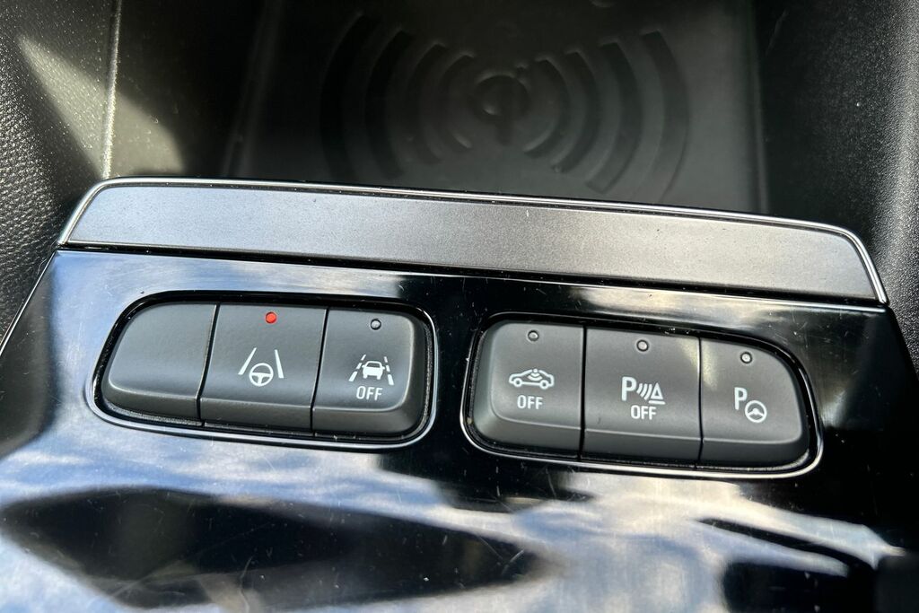 Vauxhall Mokka-e Vauxhall Mokka 50Kwh Gs Line Suv E...  #30