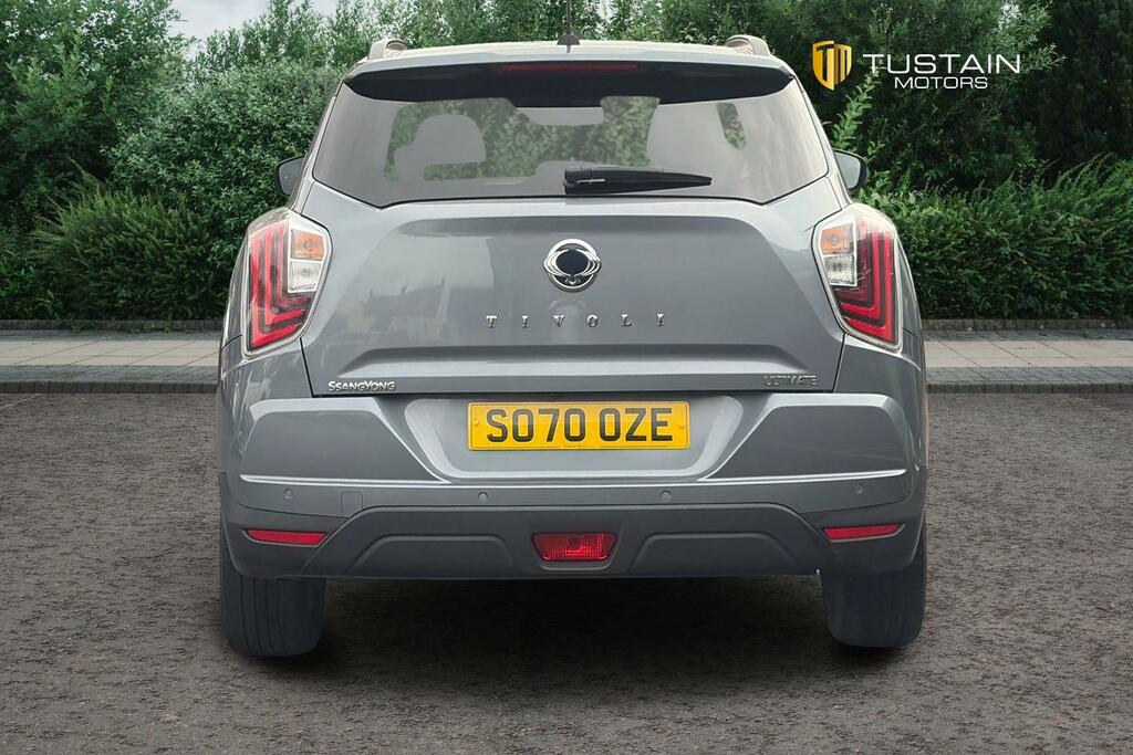 SsangYong Tivoli 1.6 Ex White #10