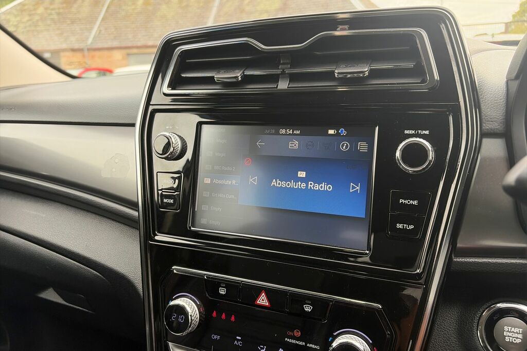 SsangYong Tivoli 1.6 Ex White #18