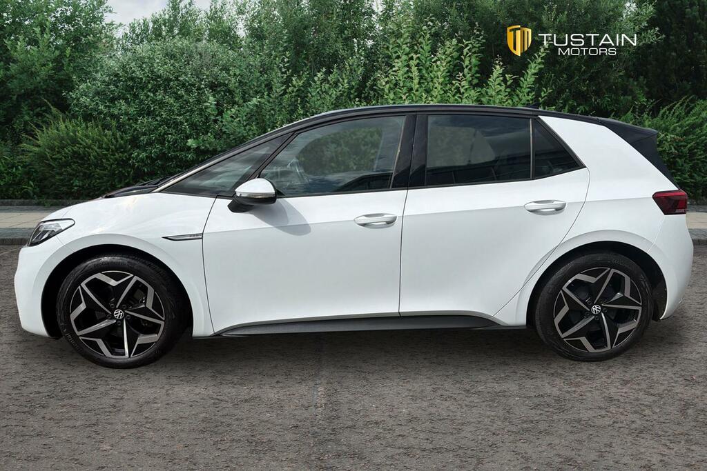 Volkswagen ID.3 Family White #9