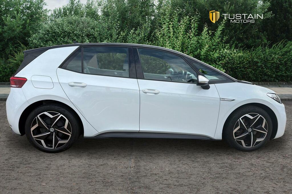 Volkswagen ID.3 Family White #8