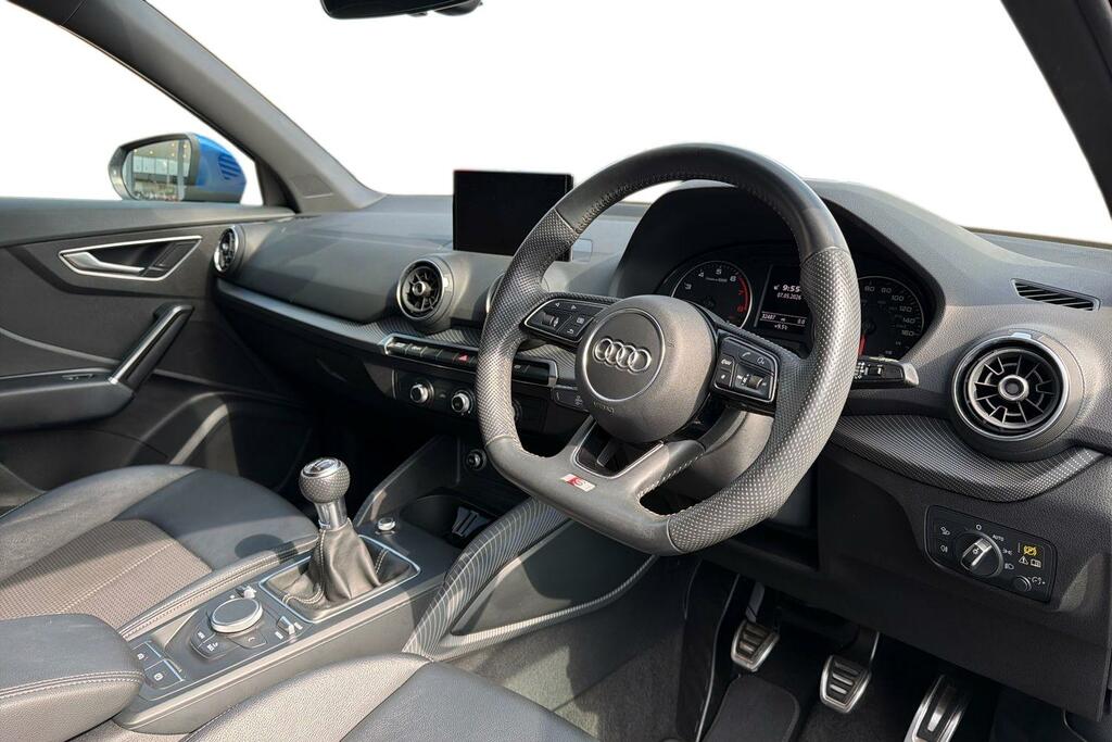 Audi Q2 Black Edition Tfsi 300 Ps S Tronic Grey #2