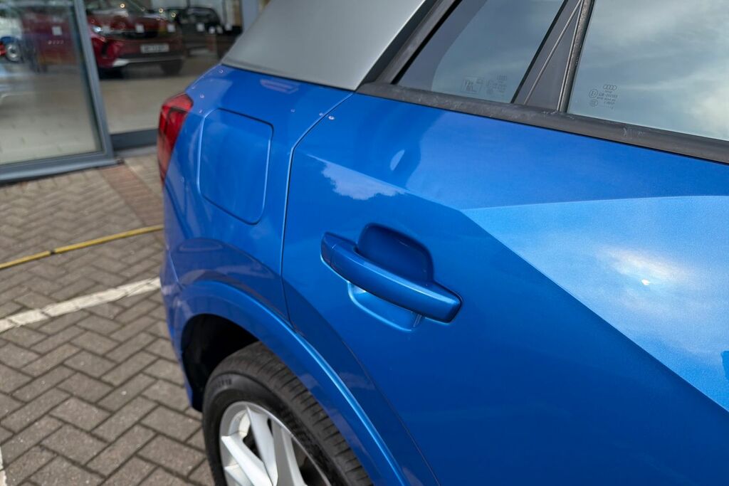 Audi Q2 Black Edition Tfsi 300 Ps S Tronic Grey #35