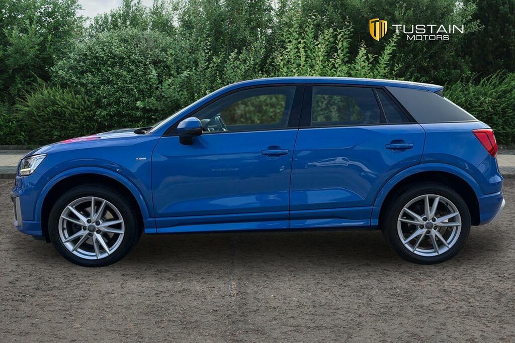 Audi Q2 Black Edition Tfsi 300 Ps S Tronic Grey #9