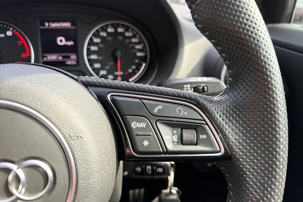 Audi Q2 Black Edition Tfsi 300 Ps S Tronic Grey #28