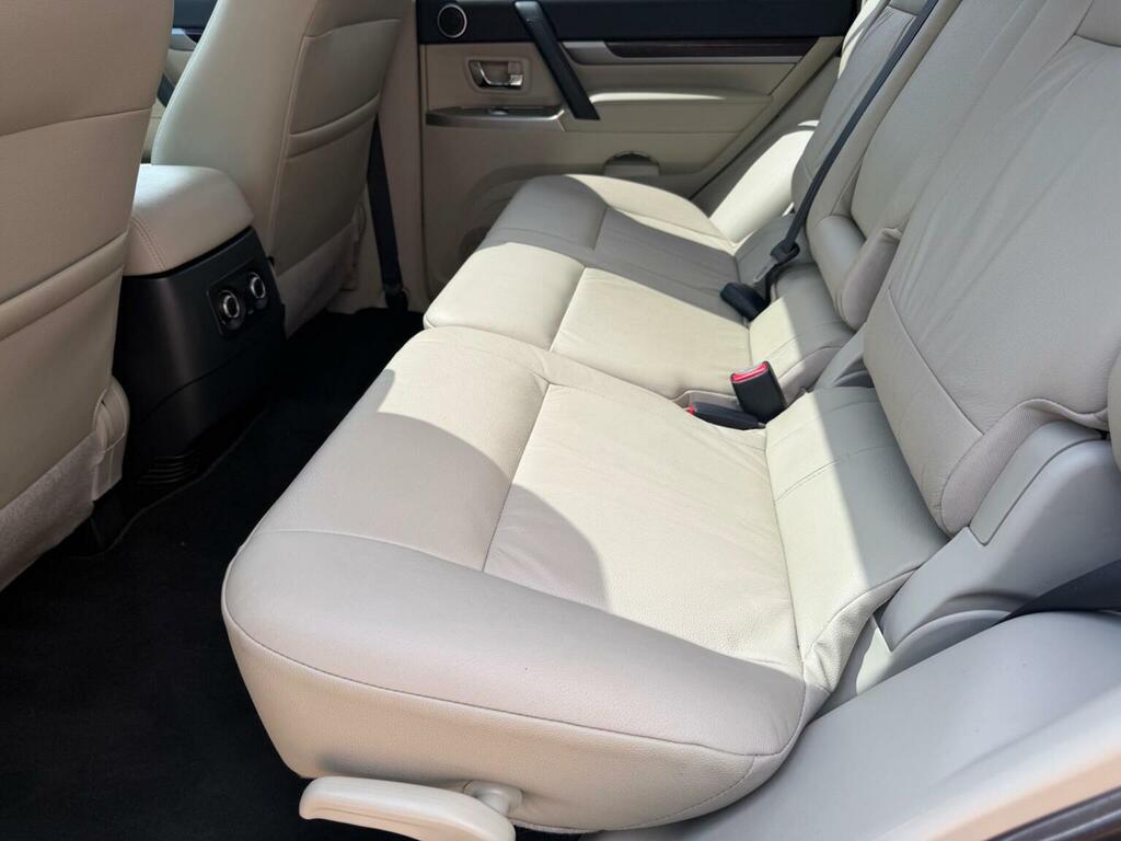 Mitsubishi Shogun 2016 3.2 Di-dc Sg2 Suv 4Wd Euro 6 White #12