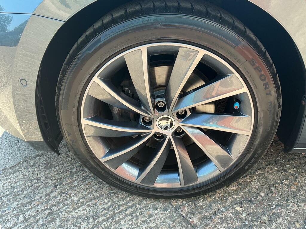 Skoda Superb 2016 2.0 Tdi Se Estate Euro 6 S Grey #27