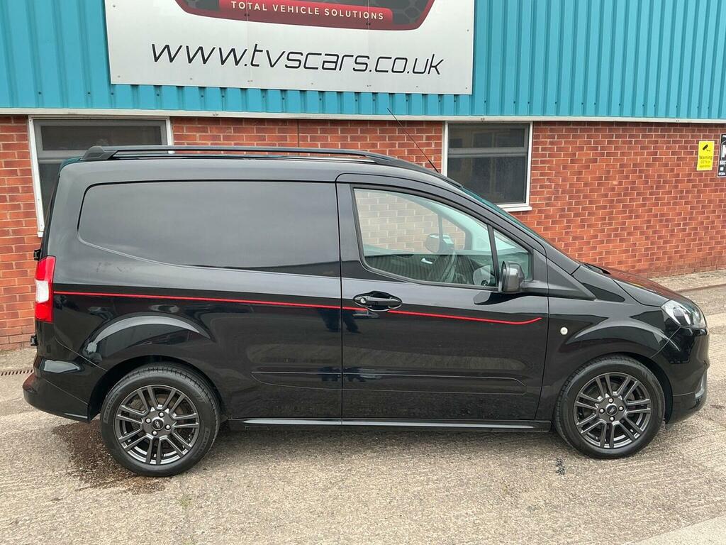 Ford Transit Courier 1.5 Tdci Sport L1 Euro 6 Black #4