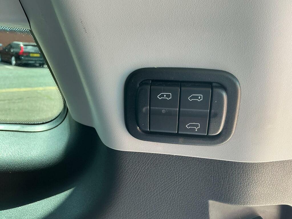 Mercedes-Benz Viano Cdi Blueefficiency Ambiente Black #31