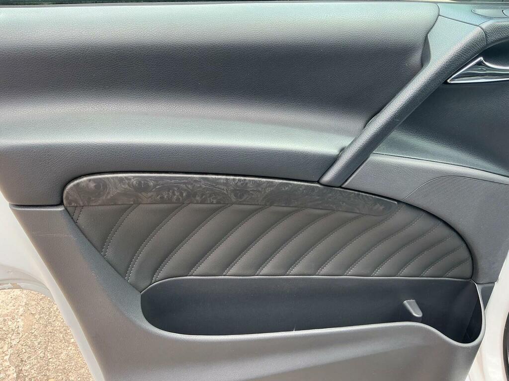 Mercedes-Benz Viano Cdi Blueefficiency Ambiente Black #30